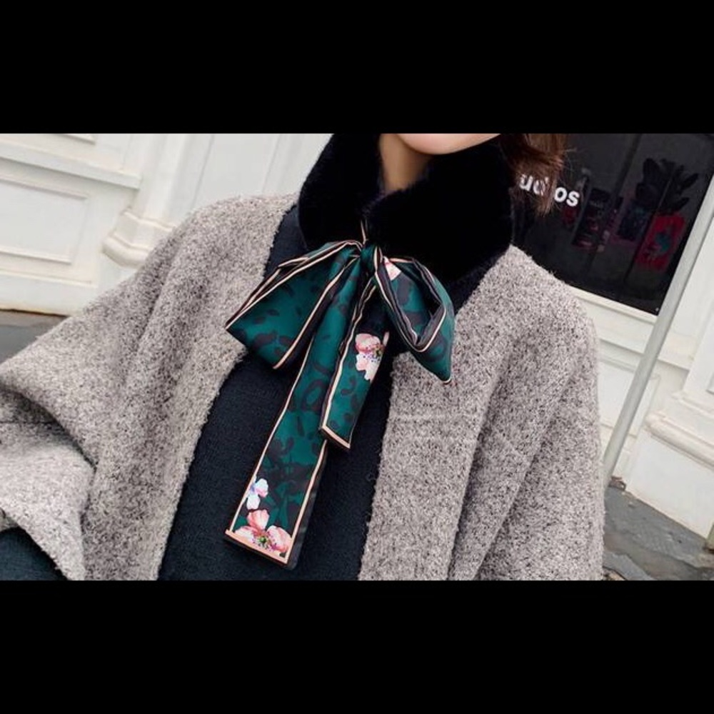 Just In for Fall Fashion Faux Fur Scarf 2019 Trend